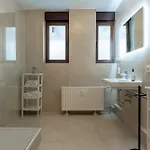 Apartamento Lit Living - Luxury Penthouse - Box Spring *
