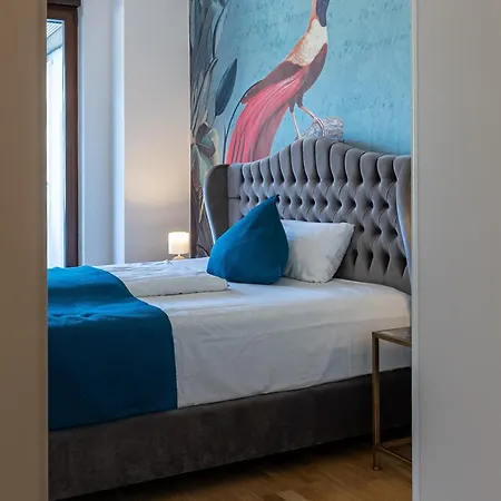 Lit Living - Luxury Penthouse - Box Spring Апартаменты Вайнхайм