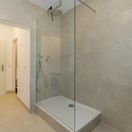 Lit Living - Luxury Penthouse - Box Spring *